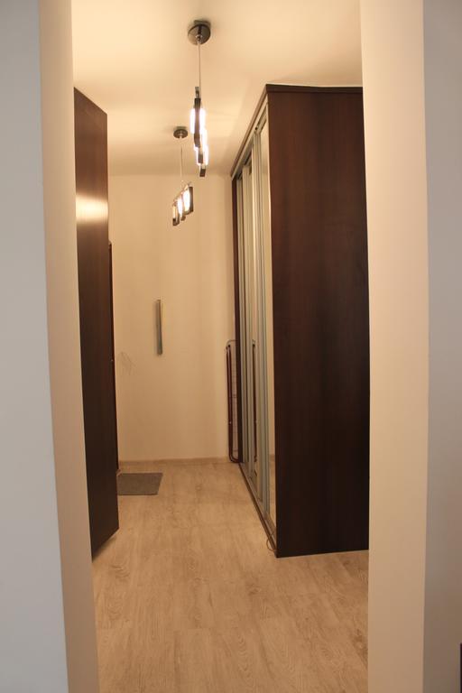 Vip Apartment Красков Екстериор снимка