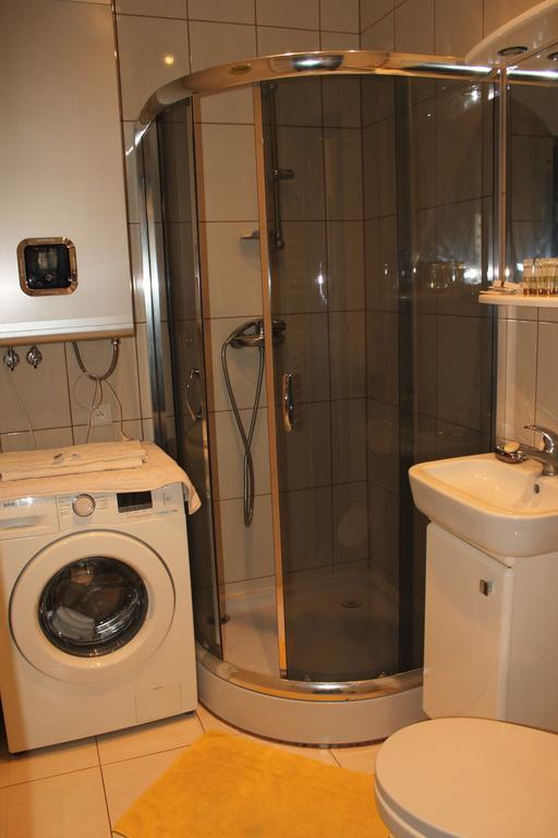 Vip Apartment Красков Екстериор снимка
